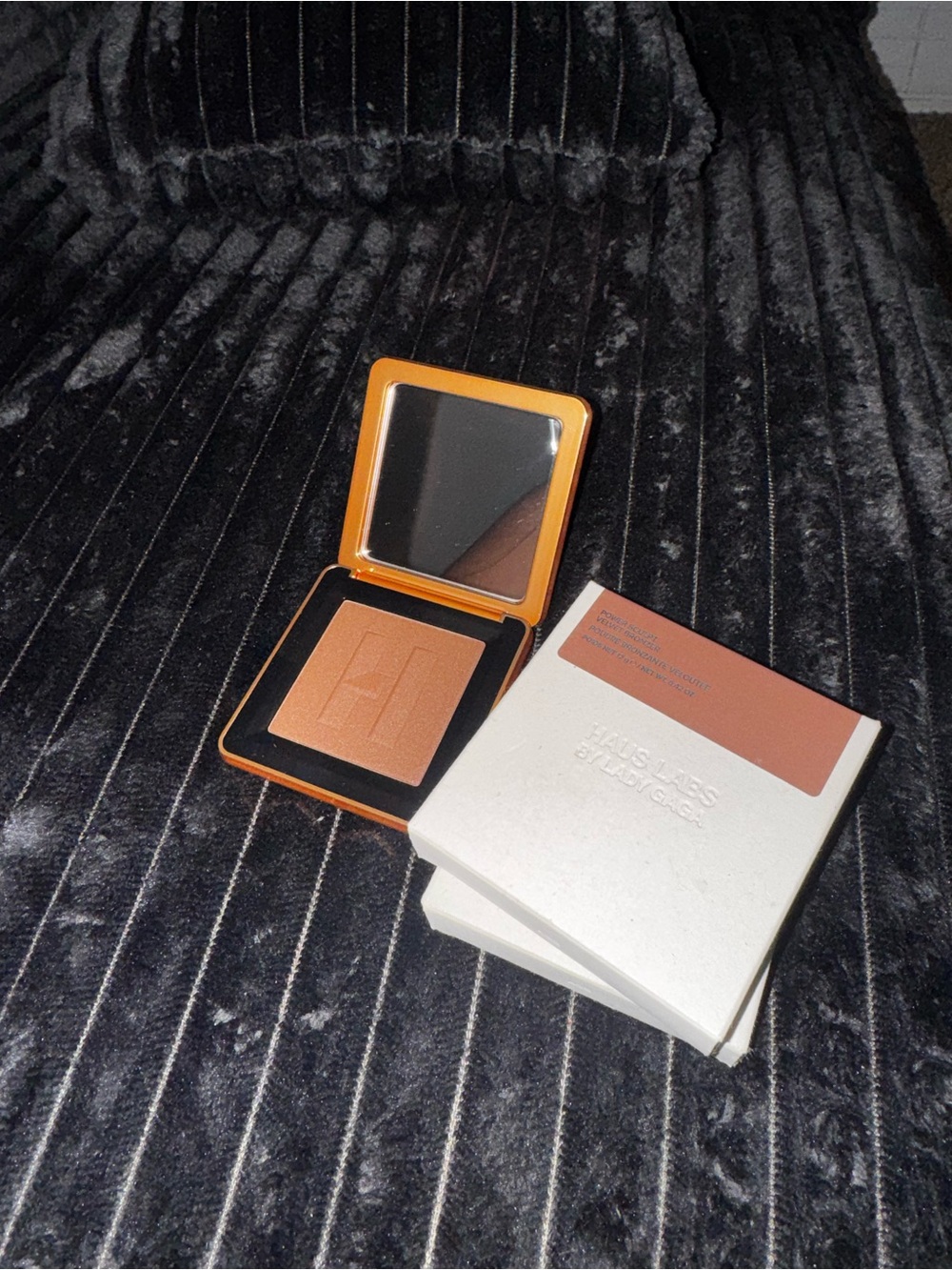 Haus Labs Power Sculpt Velvet Talc-Free Powder Bronzer